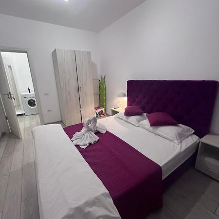 Cris Sunny Apartaments Năvodari Buitenkant foto