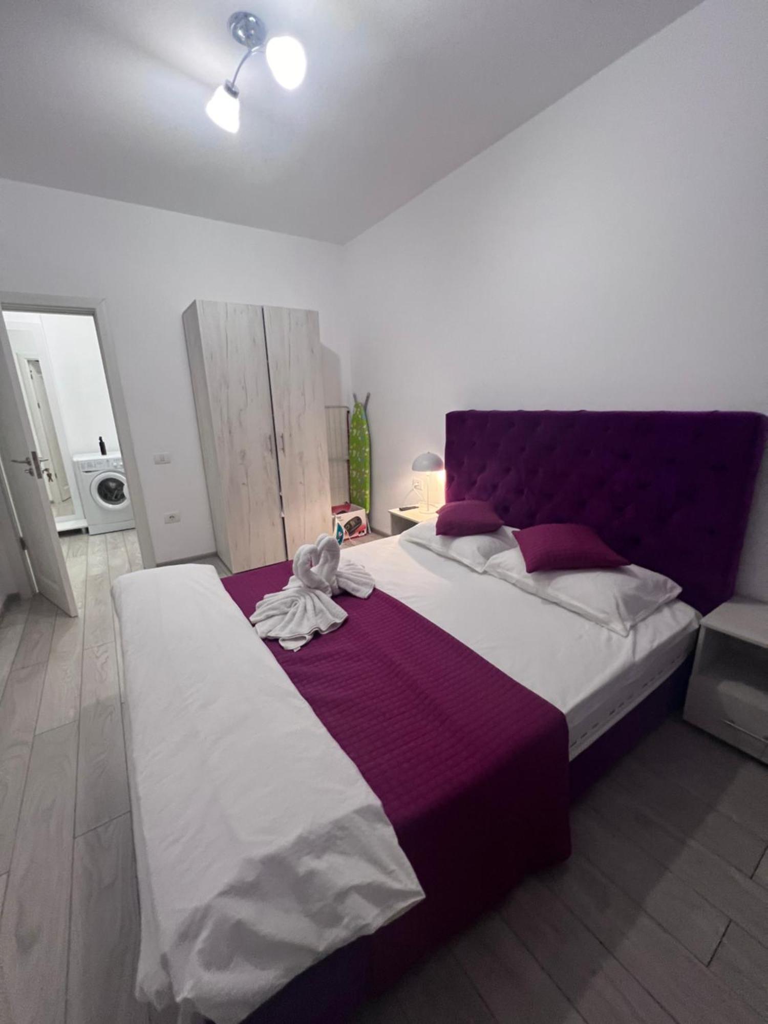 Cris Sunny Apartaments Năvodari Buitenkant foto