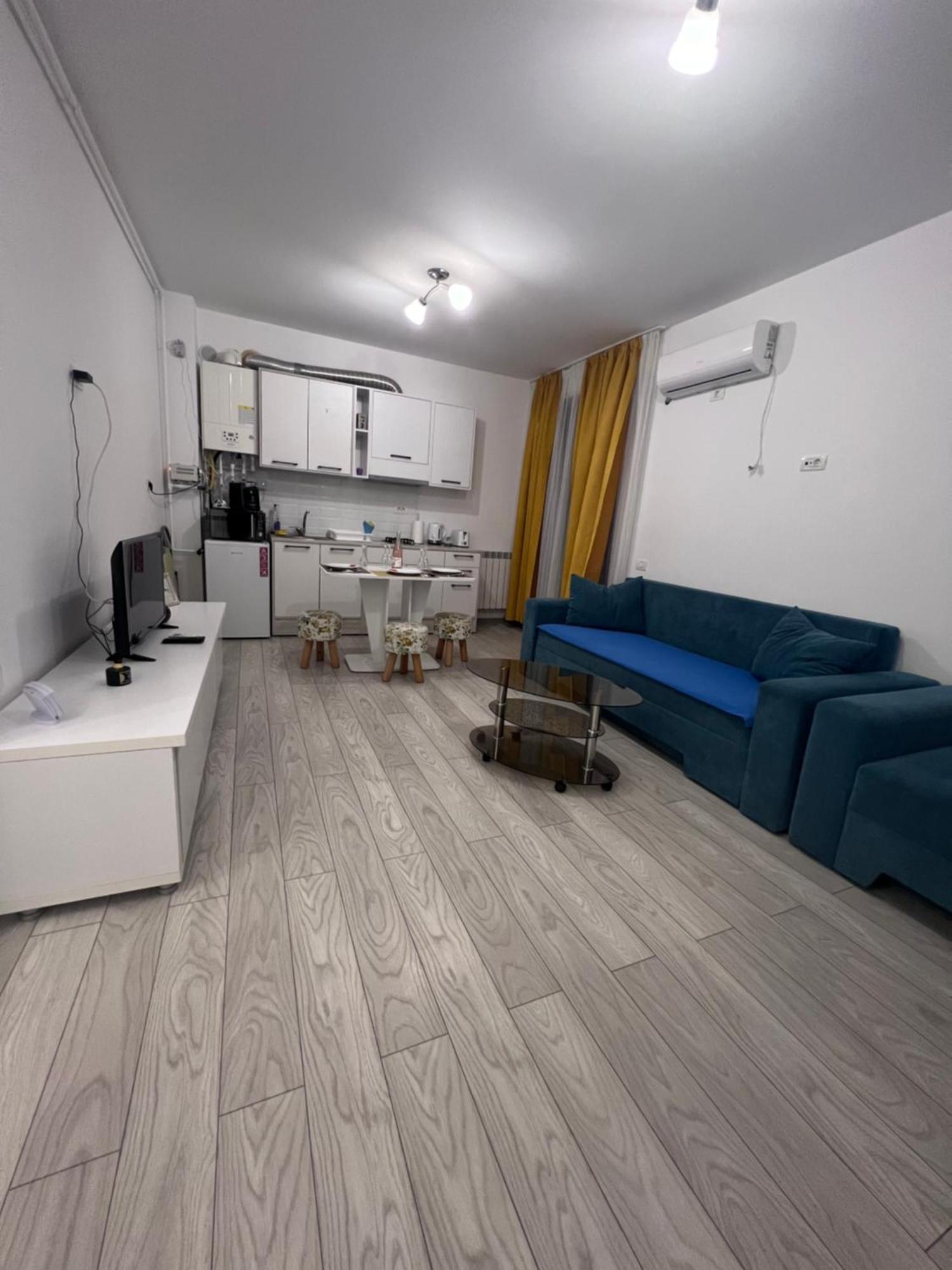 Cris Sunny Apartaments Năvodari Buitenkant foto